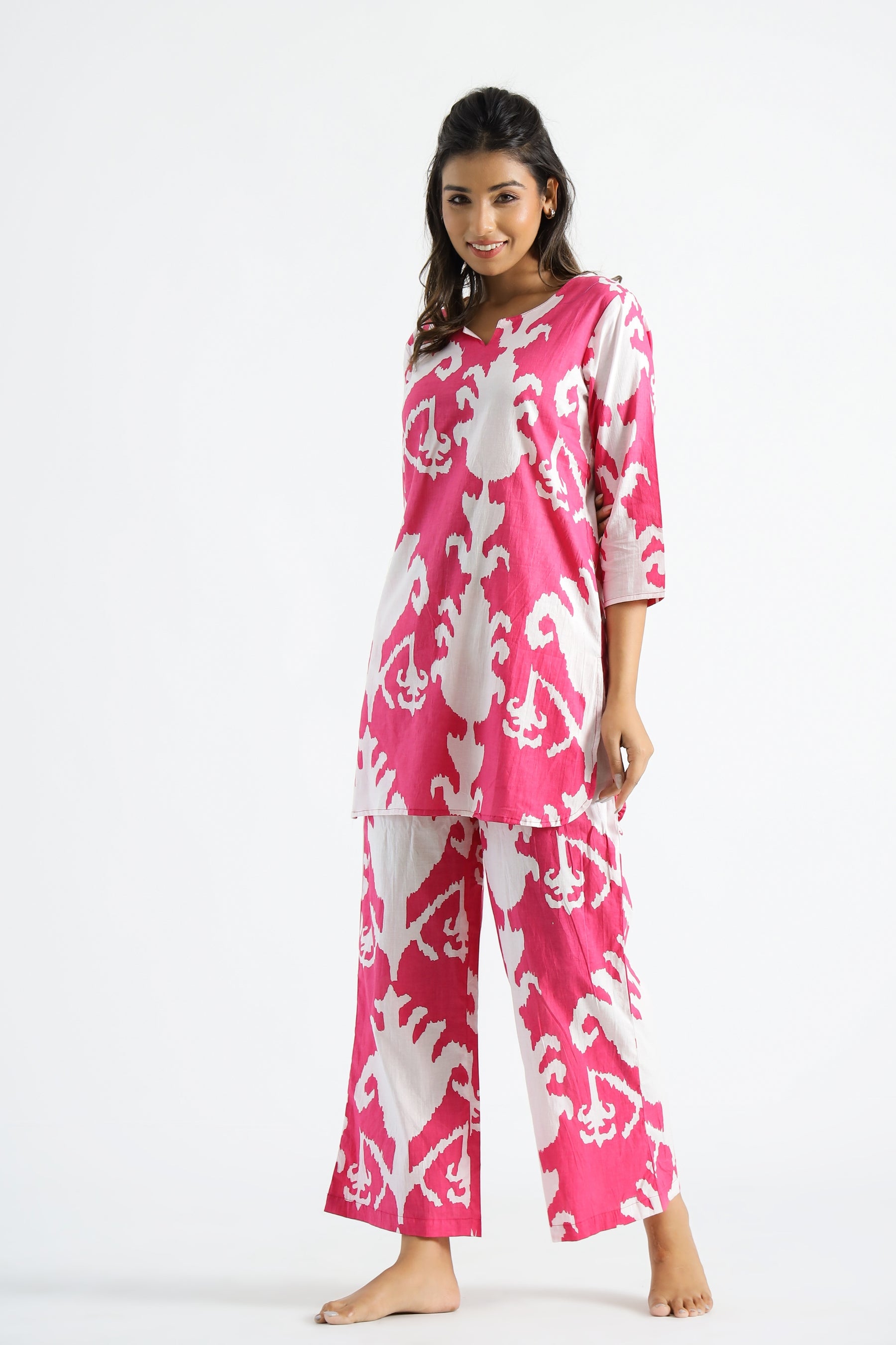 PINK MOTIF ORGANIC PRINTED PURE COTTON LOUNGEWEAR SET
