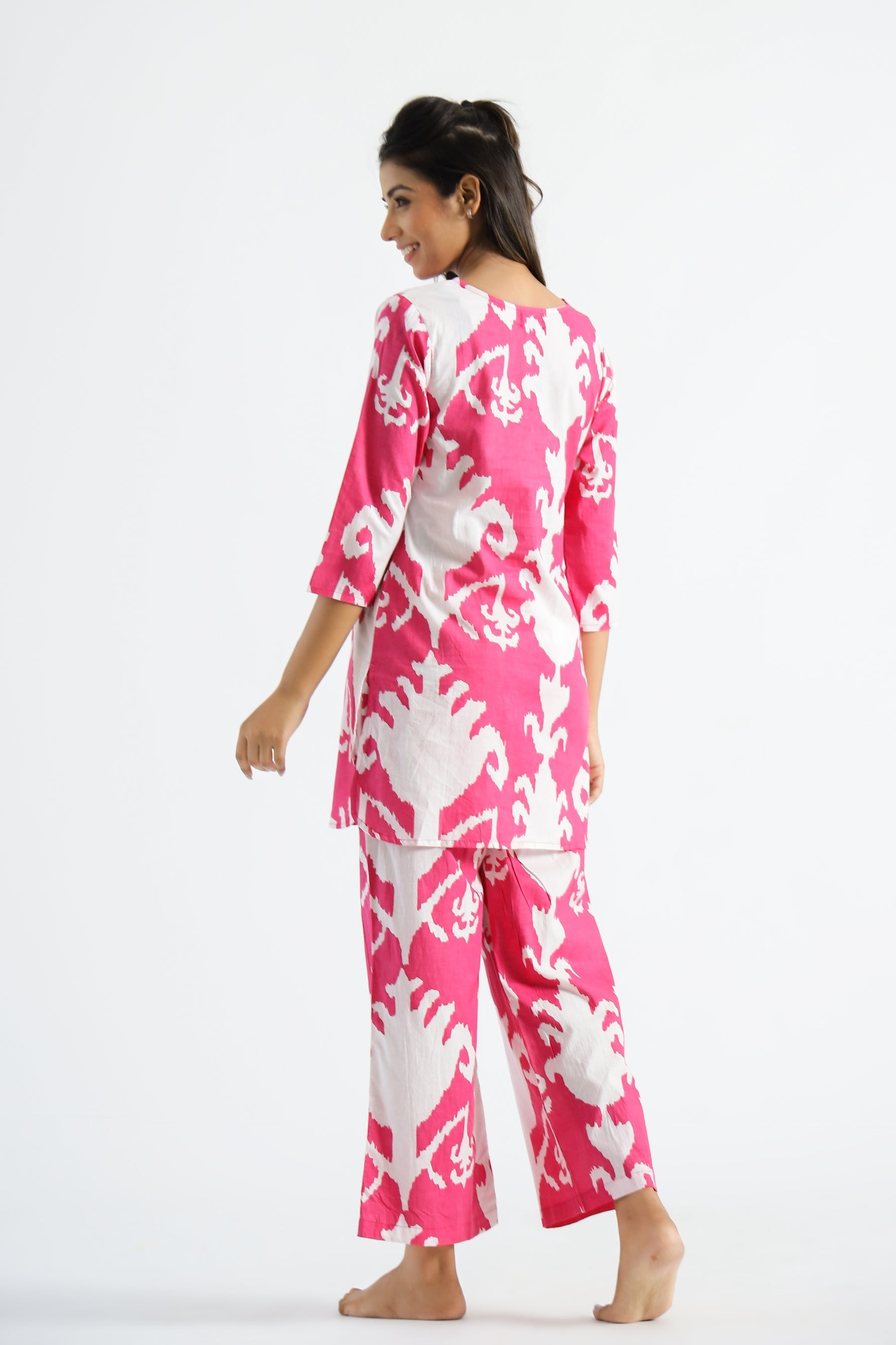 PINK MOTIF ORGANIC PRINTED PURE COTTON LOUNGEWEAR SET