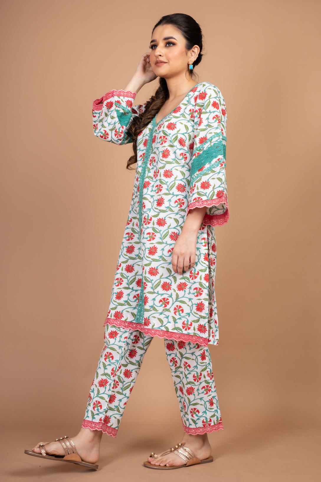 Nitya - Adaara white and coral blue Floral Printed Co-ord Set - Adaara