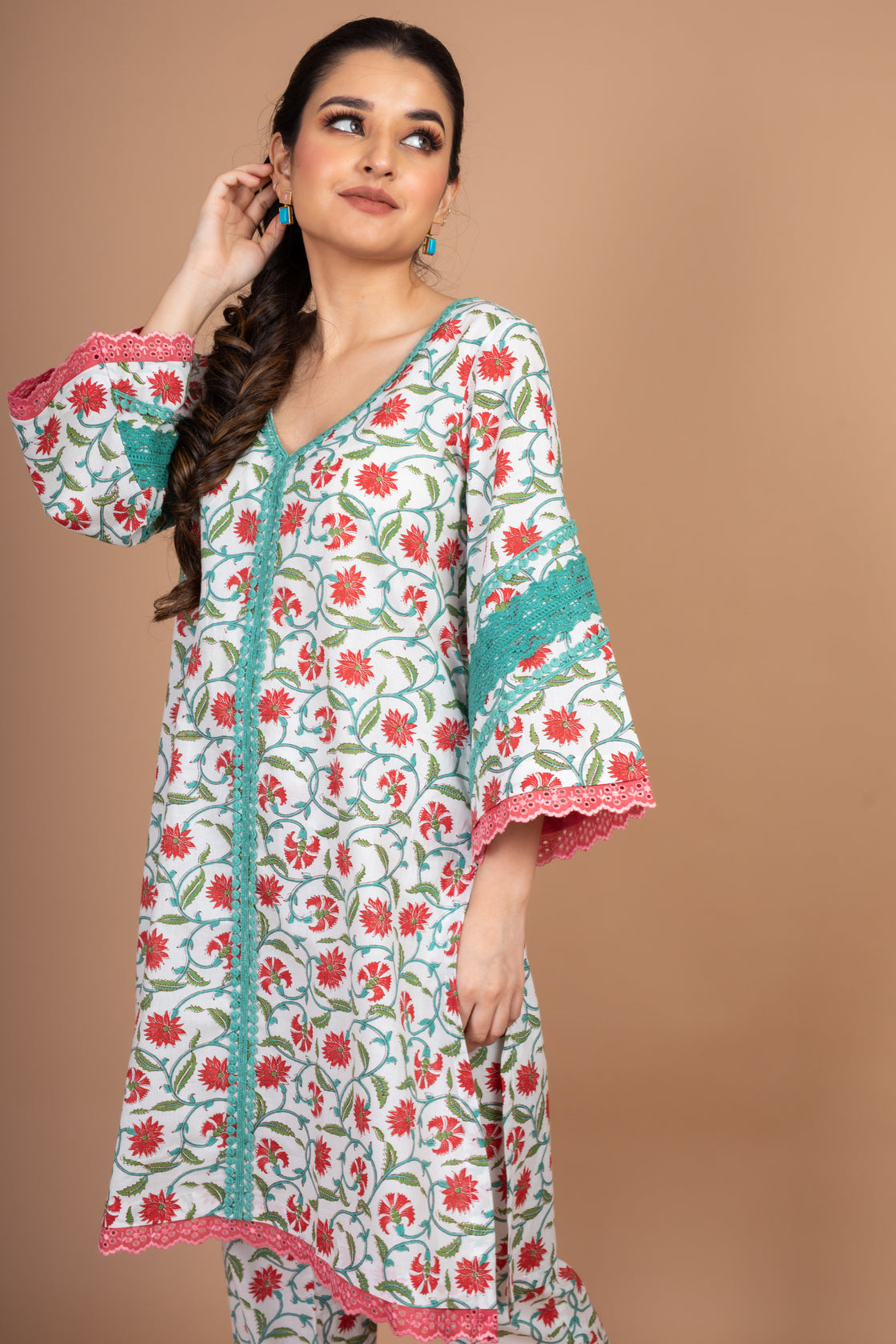Nitya - Adaara white and coral blue Floral Printed Co-ord Set - Adaara