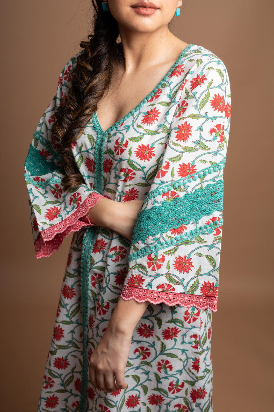 Nitya - Adaara white and coral blue Floral Printed Co-ord Set - Adaara
