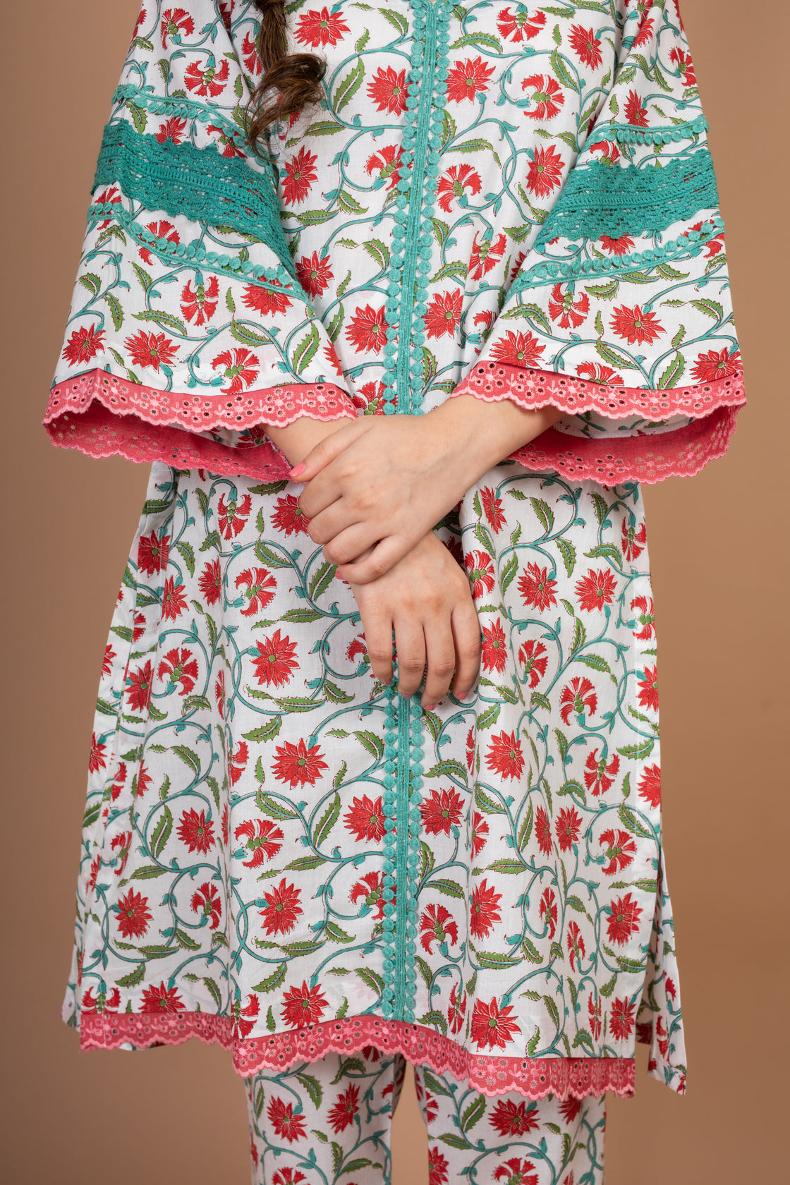 Nitya - Adaara white and coral blue Floral Printed Co-ord Set - Adaara