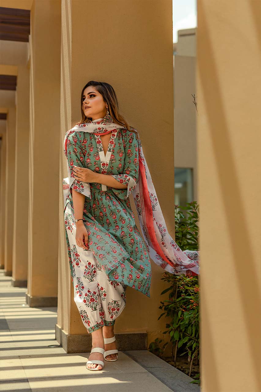 Periwinkle-Adaara Cotton Block Print Blue & White Kurta Set with Dupatta - Adaara