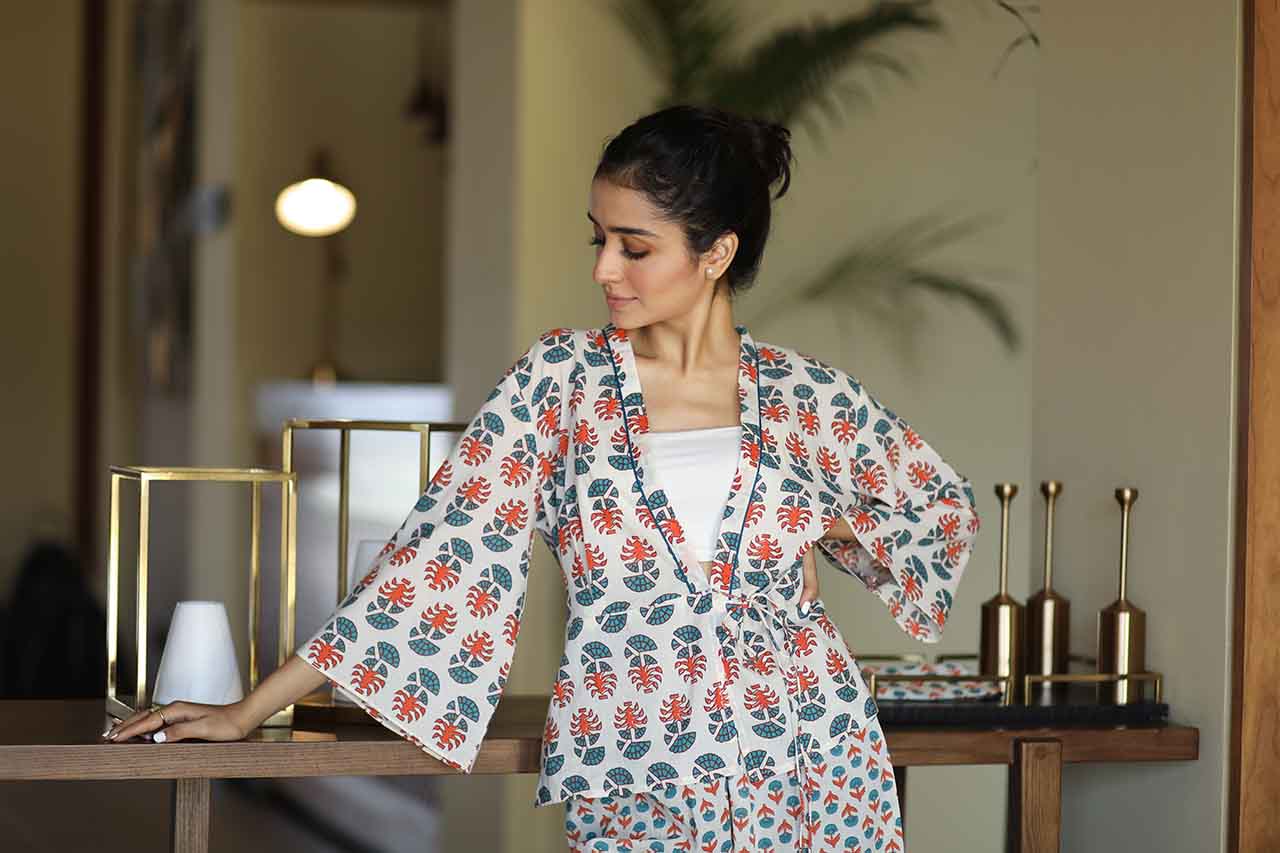 Moana- Adaara floral cotton white night suit - Adaara