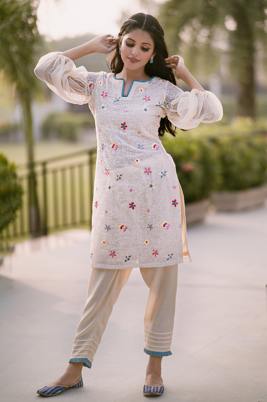 Ramya- Adaara Kota pale peach  embroidered floral Kurta set - Adaara