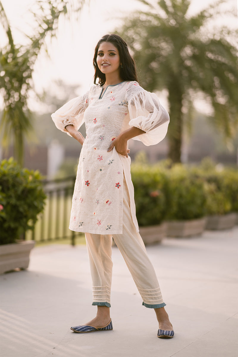 Ramya- Adaara Kota pale peach  embroidered floral Kurta set - Adaara