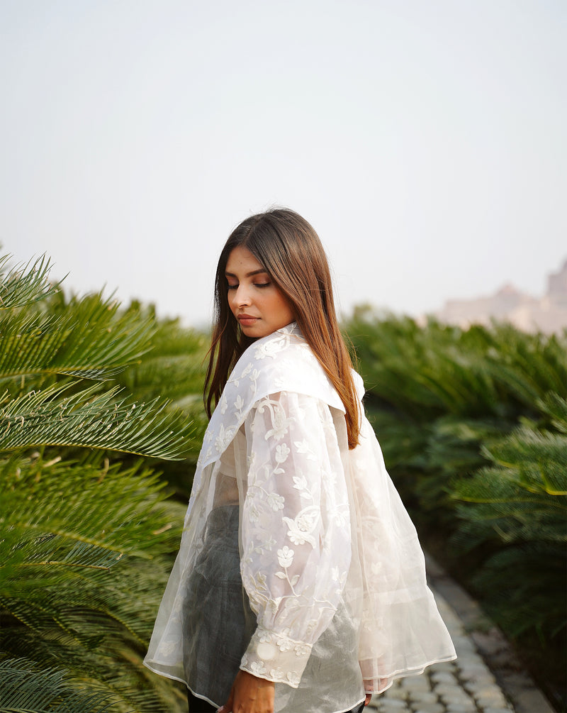 Adaara White sheer embroidered jacket with wide collars - Adaara