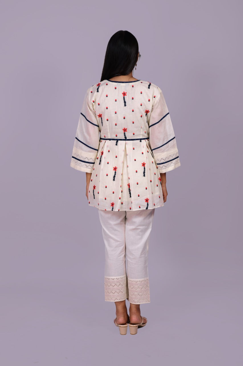 Adaara Off White Floral Tunic With Blue Motif - Adaara